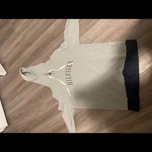 Tommy Hilfiger light weight hoodie